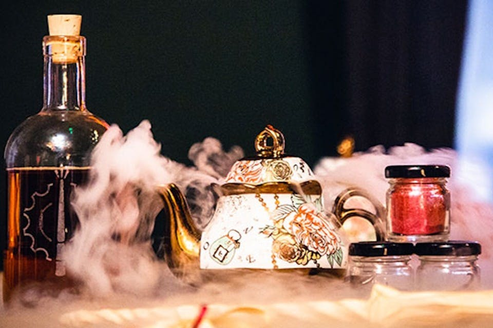 London: Harry Potter Film Sites Guided Tour + Afternoon Tea - Photo 1 of 19